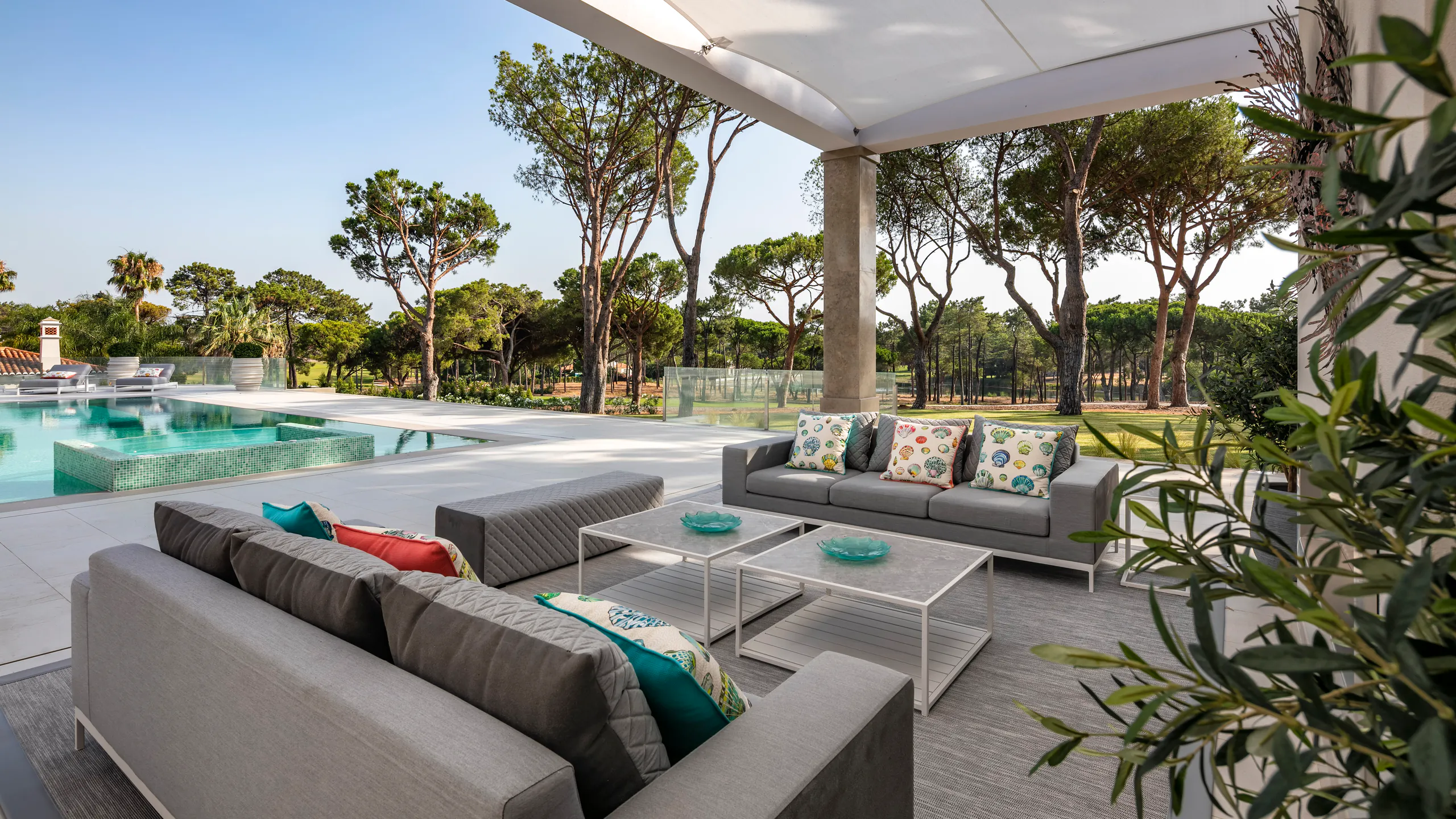 Golf 44 architectural view 4